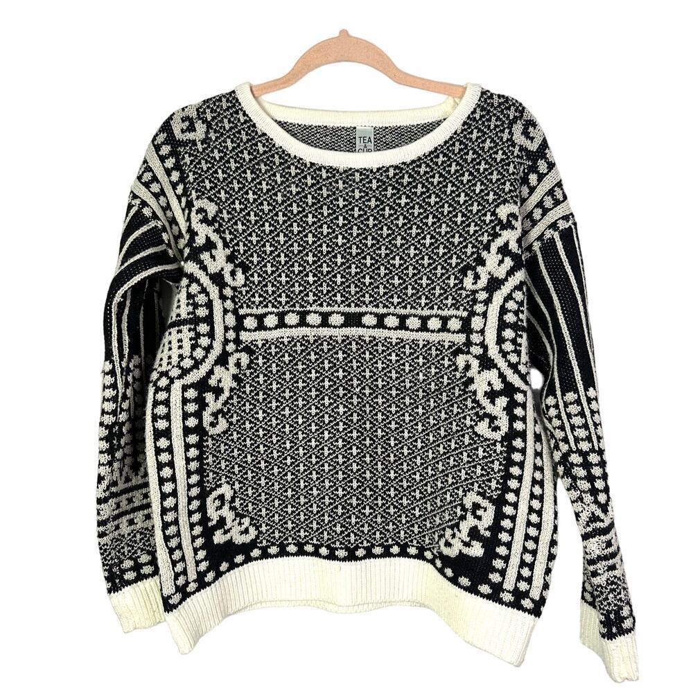 TEA & CUP Black White Silver Metallic Thread Nordic Fair Isle Pattern Sweater M